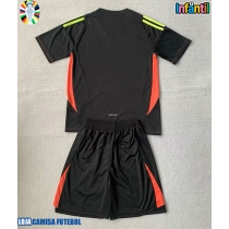 Camisa de Futebol Espanha Goleiro Equipamento Secundário Infantil Europeu 2024 Manga Curta (+ Calças curtas)